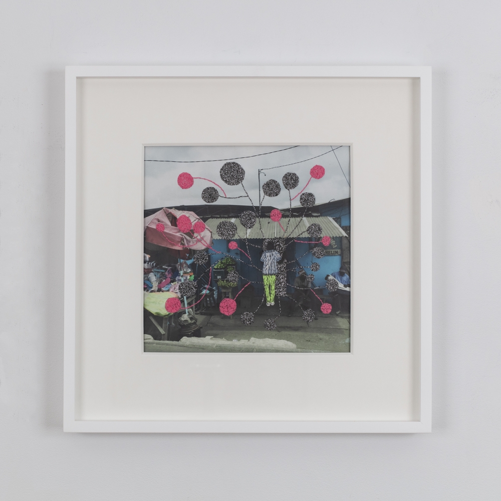 Joana Choumali
Untitled (&amp;Ccedil;a Va Aller), 2019
mixed media
9 1/2 x 9 1/2 inches (24 x 24 cm)
16 1/4 x 16 1/4 inches (41,3 x 41,3 cm) frame
SW 21125