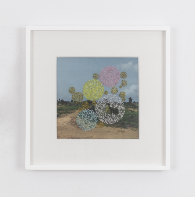 Joana Choumali
Untitled (&amp;Ccedil;a Va Aller), 2019
mixed media
9 1/2 x 9 1/2 inches (24 x 24 cm)
16 1/4 x 16 1/4 inches (41,3 x 41,3 cm) frame
SW 21130